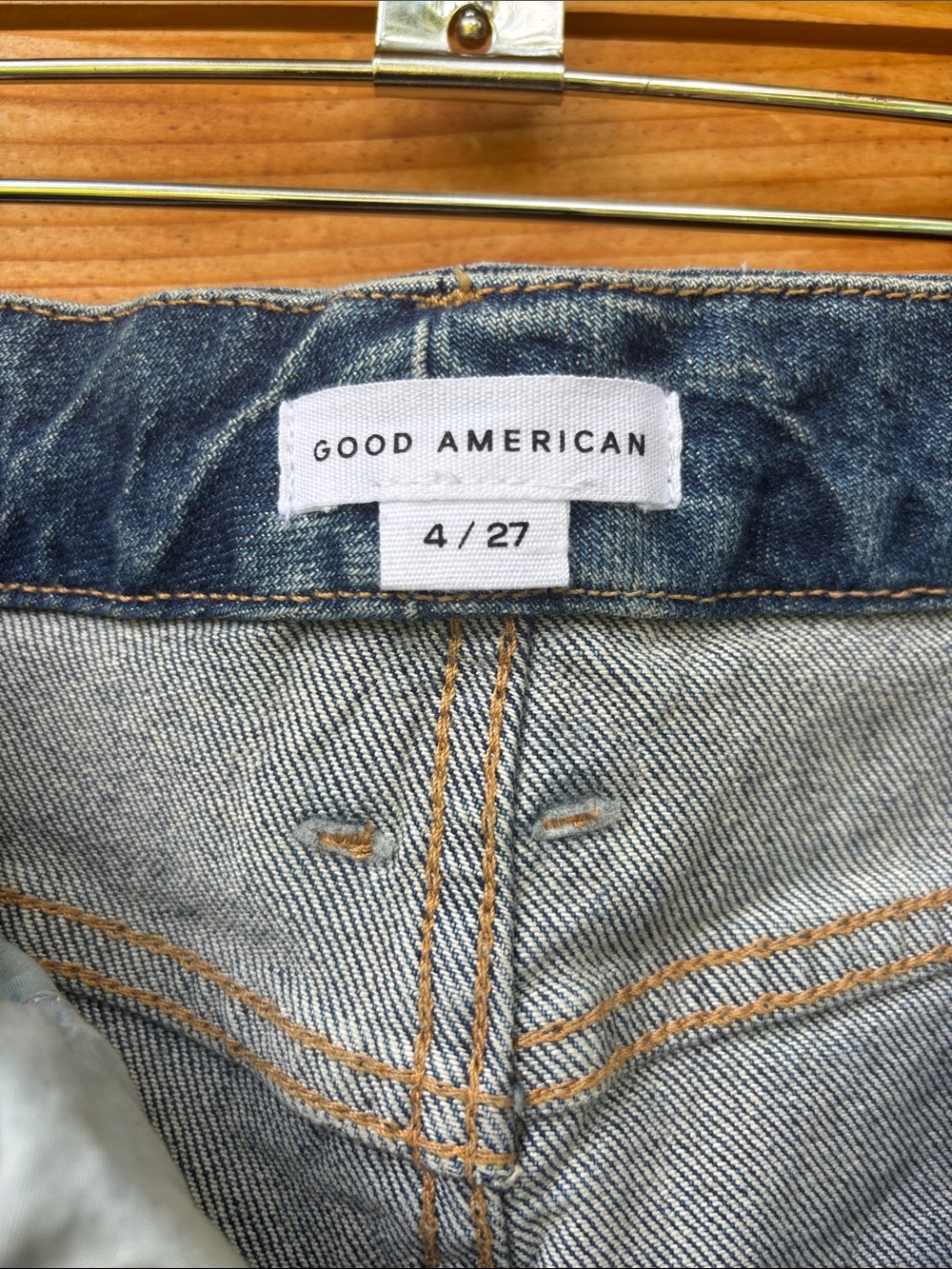 NWT Good American Good Classic High Rise Raw Hem Jeans Size 4/27 - Picture 3 of 8